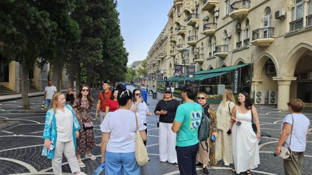 Kazakistan ve Özbekistan’dan 68 Binden Fazla Turist Azerbaycan’ı Ziyaret Etti