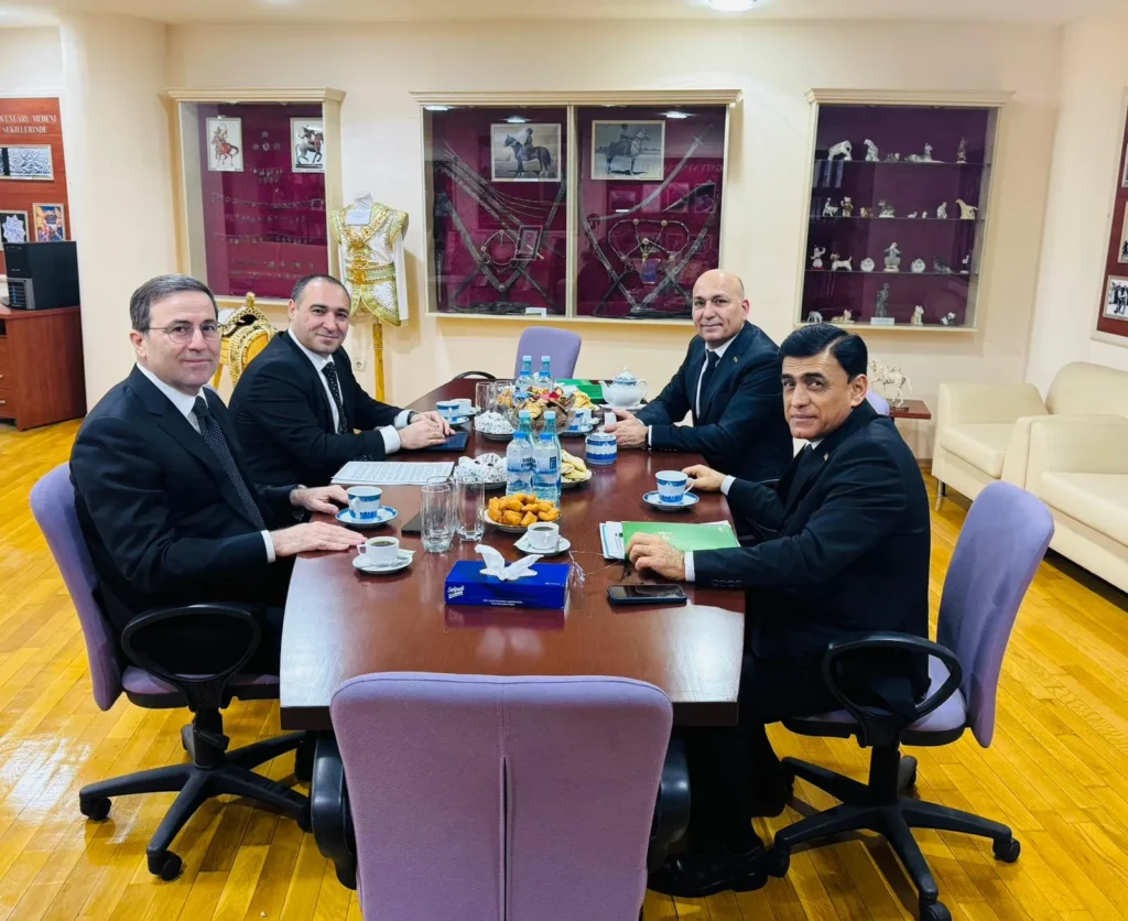 Azerbaycan ve Türkmenistan, Atçılık Alanında İşbirliğini Geliştirme Kararı Aldı