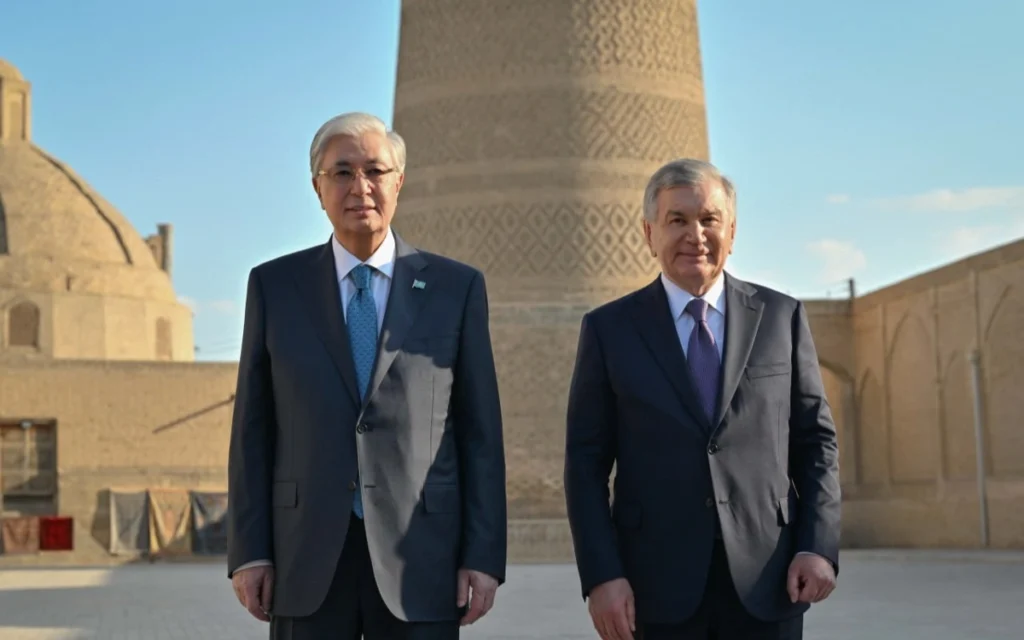 Buhara’da Tarih ve Diplomasi: Başkanlar Ortak Kültürel Mirası İnceledi