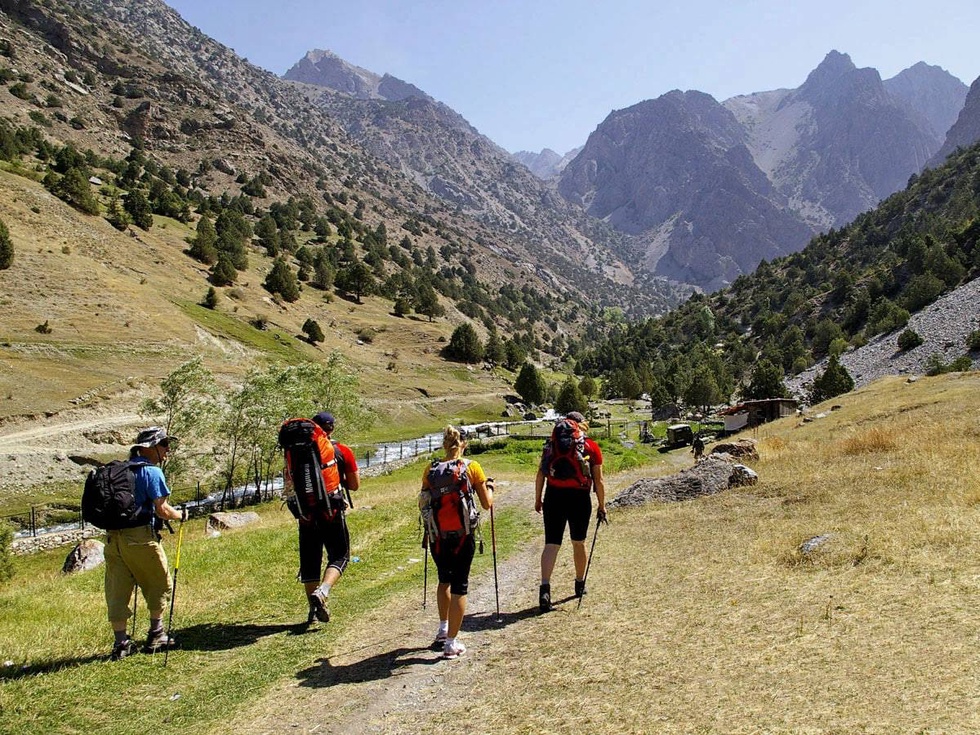 “İskender Zülkarneyn’in İzinde” Uluslararası Maratonu Semerkand ve Navoi’de Başlıyor