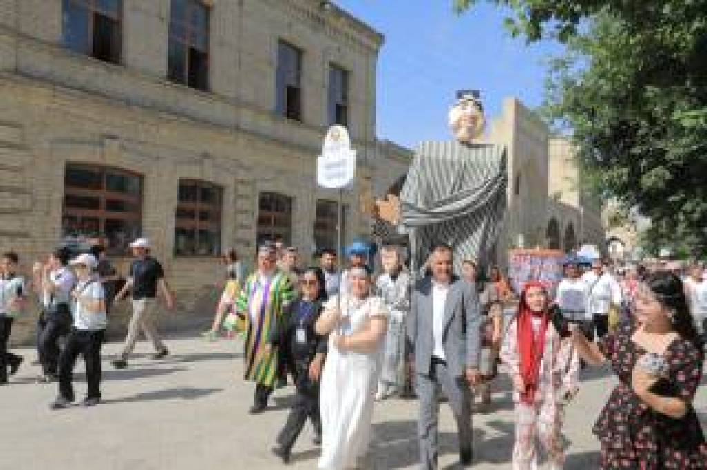 Dünyanın Gözü Buhara’da: III. Uluslararası Altın İşlemeciliği Festivali