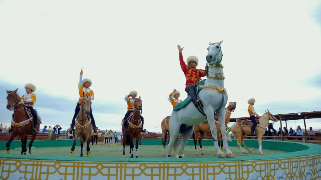 “Galkınış” Grubu İstanbul’da Etnospor Festivalinde Türkmenistan’ı Temsil Ediyor