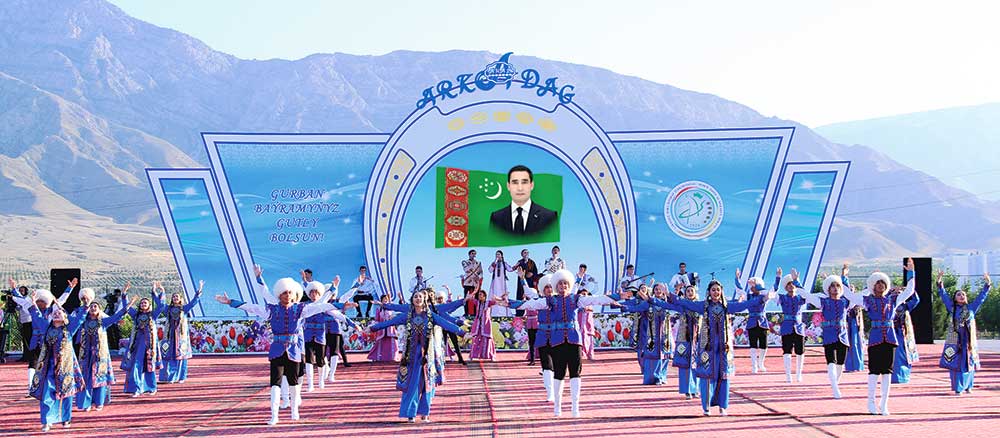 Türkmenistan’da Kurban Bayramı: Maneviyat ve Birlik Ülkeyi Sardı