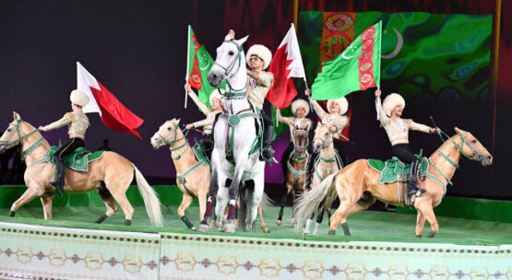 Etno Spor Festivali’nde Türkmen Rüzgârı: Galkınış Sahneye Çıktı