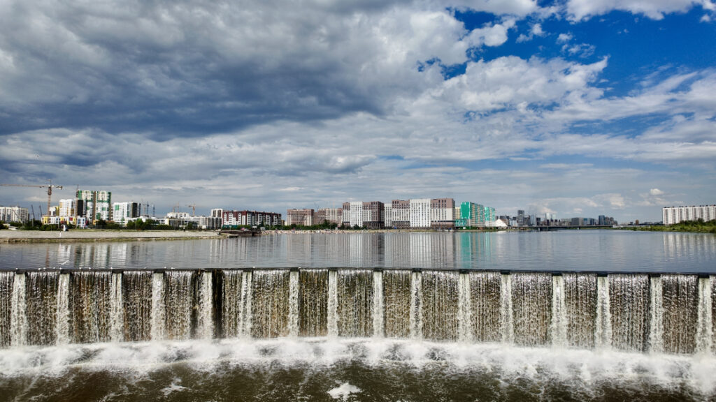 İşil Çayı’nda “Şelale”: Astana’da Yeni Cazibe Noktası