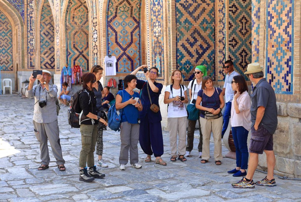 Özbekistan Turizmi Zirveye Koşuyor: Milyonlarca Ziyaretçi, Yeni Projeler